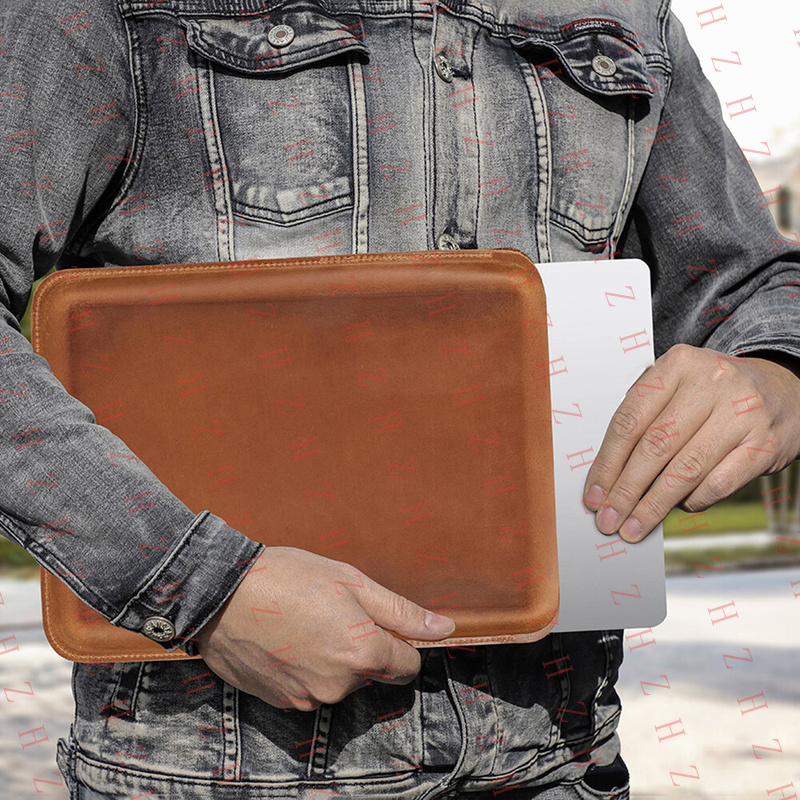 Чехол для ноутбука P+ из натур – обзор и цена Laptop Sleeve